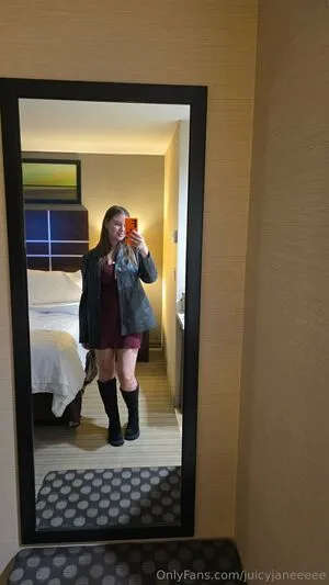 Juicyjaneeeee OnlyFans Leaked Free Thumbnail Picture - #gnnG5zqCyr