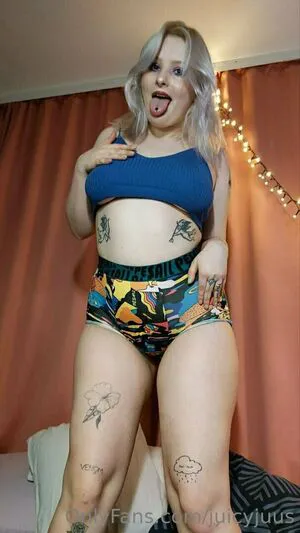 Juicyjuus OnlyFans Leaked Free Thumbnail Picture - #0GbETJj4rU