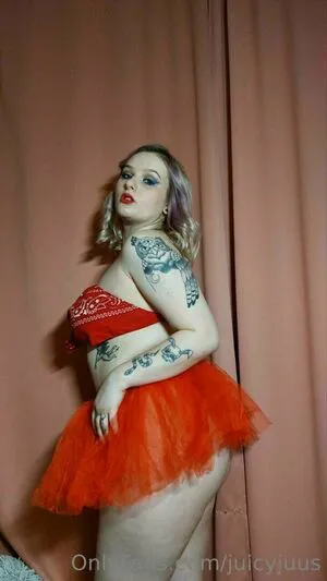Juicyjuus OnlyFans Leaked Free Thumbnail Picture - #CqTglBcy60