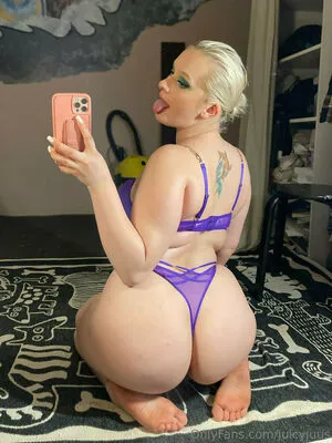 Juicyjuus OnlyFans Leaked Free Thumbnail Picture - #T9oQ4jFJFq