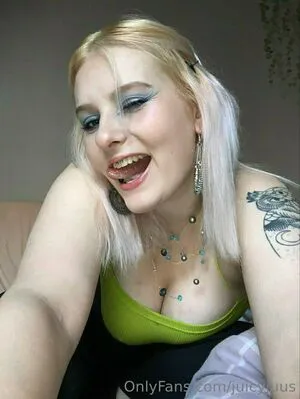 Juicyjuus OnlyFans Leaked Free Thumbnail Picture - #ZfmejTRXtI