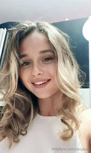 Juicyjuus OnlyFans Leaked Free Thumbnail Picture - #lCSr2TE3yS