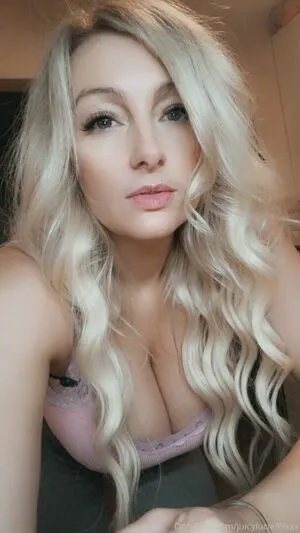 Juicylucie89xxx OnlyFans Leaked Free Thumbnail Picture - #yaCBA10yi1