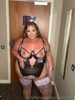 Juicylucy505 OnlyFans Leaked Free Thumbnail Picture - #MsDboo2KoK