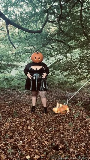Juicylucy505free OnlyFans Leaked Free Thumbnail Picture - #Byv0KT3yMb