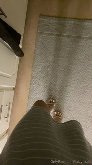 Juicymaja OnlyFans Leaked Free Thumbnail Picture - #yqBeC35HQm