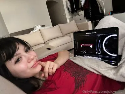 Juicymaya OnlyFans Leaked Free Thumbnail Picture - #aF6vK6MECr