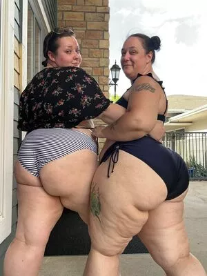 Juicymommat OnlyFans Leaked Free Thumbnail Picture - #14bBD0QrDf