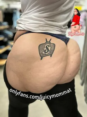 Juicymommat OnlyFans Leaked Free Thumbnail Picture - #VBqRwUvfW2