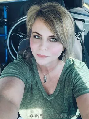 Juicywheels1 OnlyFans Leaked Free Thumbnail Picture - #12derk0yRB