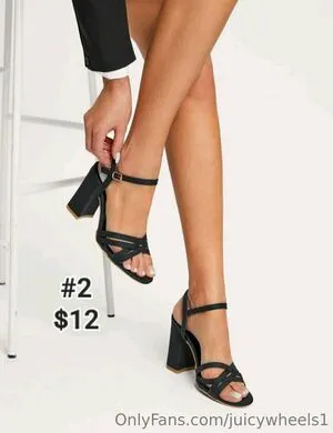 Juicywheels1 OnlyFans Leaked Free Thumbnail Picture - #4gezNMMnzr