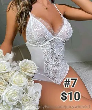 Juicywheels1 OnlyFans Leaked Free Thumbnail Picture - #CEdfldDdWm