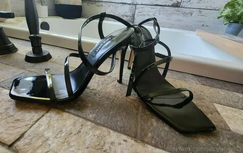 Juicywheels1 OnlyFans Leaked Free Thumbnail Picture - #H6ULDymzl8