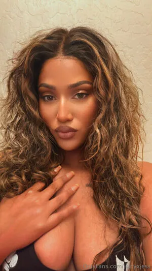 Juicyxjess OnlyFans Leaked Free Thumbnail Picture - #063Revjpsa