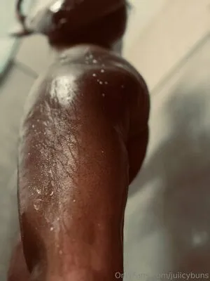 Juiicybuns OnlyFans Leaked Free Thumbnail Picture - #5gDFVgdoGz