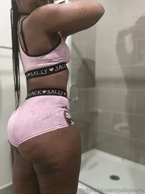 Juiicybuns OnlyFans Leaked Free Thumbnail Picture - #NeRDrHxEMP