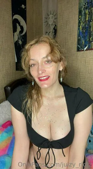 Juizy Riotz OnlyFans Leaked Free Thumbnail Picture - #RCi3Gh9154