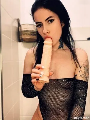 Jule Itr OnlyFans Leaked Free Thumbnail Picture - #LAW3r0ngbn