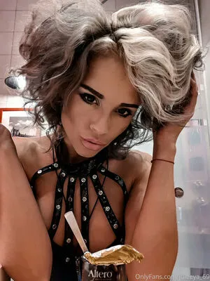 Juleeya OnlyFans Leaked Free Thumbnail Picture - #8KWHjkNC8L