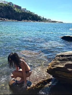 Jules Leblanc Annie Leblanc OnlyFans Leaked Free Thumbnail Picture - #X7l5HnVJaV