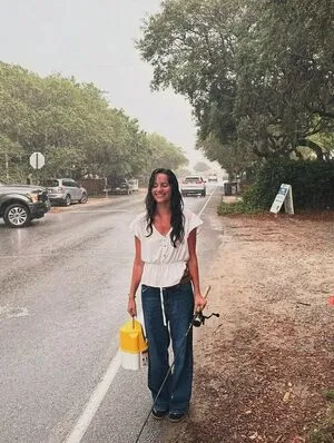 Jules Leblanc Annie Leblanc OnlyFans Leaked Free Thumbnail Picture - #ixukB2dNj4