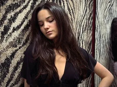 Jules Leblanc Annie Leblanc OnlyFans Leaked Free Thumbnail Picture - #s5oLsLSCOZ