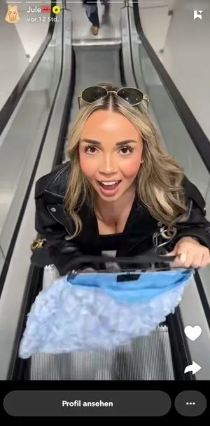 Julesboringlife OnlyFans Leaked Free Thumbnail Picture - #6ddq3E4JS2