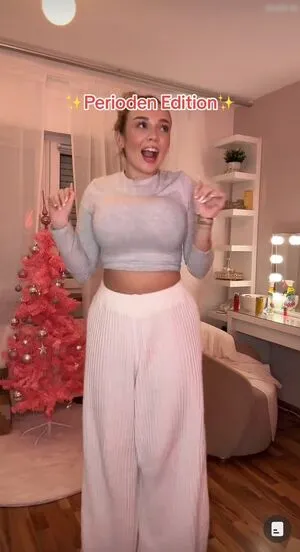 Julesboringlife OnlyFans Leaked Free Thumbnail Picture - #7KiE0pl201