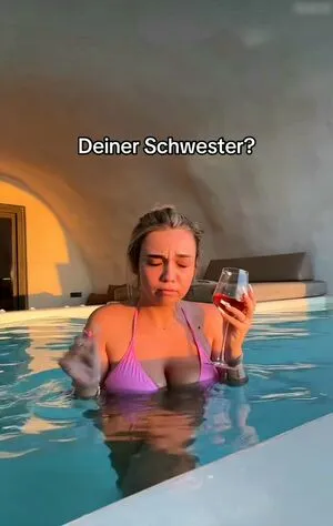 Julesboringlife OnlyFans Leaked Free Thumbnail Picture - #EvenyM3THy