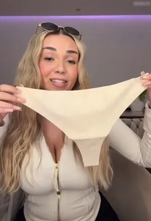 Julesboringlife OnlyFans Leaked Free Thumbnail Picture - #H8bDgwb3Px