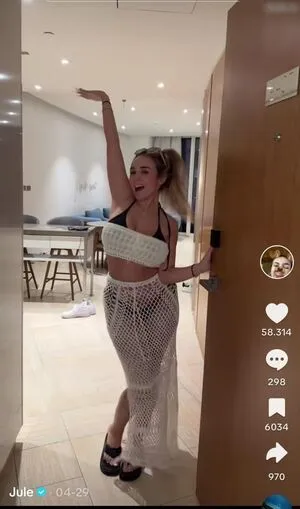 Julesboringlife OnlyFans Leaked Free Thumbnail Picture - #R0cIm4EHn1