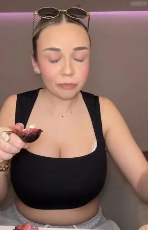 Julesboringlife OnlyFans Leaked Free Thumbnail Picture - #UT9E00GcKS