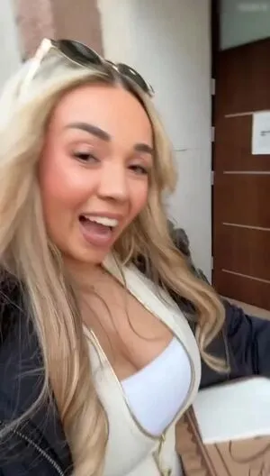 Julesboringlife OnlyFans Leaked Free Thumbnail Picture - #af4yd2IYt8
