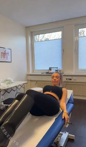 Julesboringlife OnlyFans Leaked Free Thumbnail Picture - #ssKzmn2Sx7