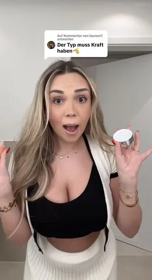 Julesboringlife OnlyFans Leaked Free Thumbnail Picture - #wDWboDiZGi