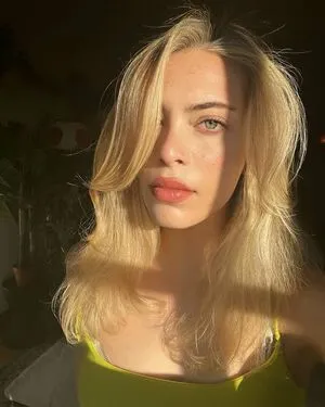 Julesgambit OnlyFans Leaked Free Thumbnail Picture - #RwubAAetSj