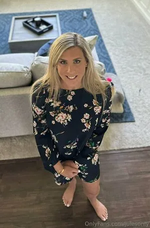 Julesonly OnlyFans Leaked Free Thumbnail Picture - #2CY0Ix04Mm