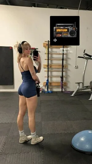 Juli Gracee OnlyFans Leaked Free Thumbnail Picture - #5mkoLyMtW0