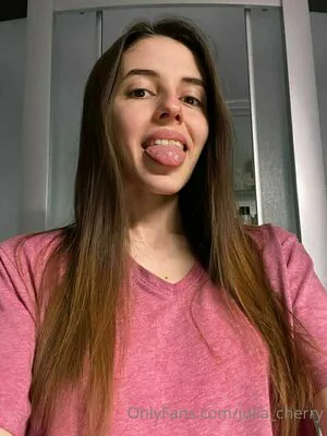 Juli Love69 OnlyFans Leaked Free Thumbnail Picture - #KnfwUcNDUK