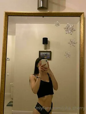 Juli Love69 OnlyFans Leaked Free Thumbnail Picture - #opigP3yka2