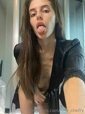 Juli Love69 OnlyFans Leaked Free Thumbnail Picture - #qnh98YtQ8x