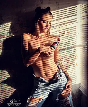 Juli Pe OnlyFans Leaked Free Thumbnail Picture - #gKREidEy34