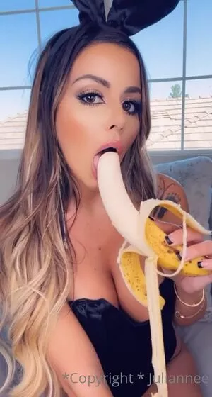 Juli.annee OnlyFans Leaked Free Thumbnail Picture - #L8aFktWhHL