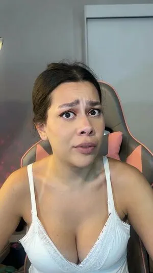 Julia Alvarengaa OnlyFans Leaked Free Thumbnail Picture - #2B3vHYAy6l