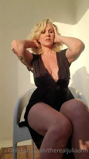 Julia Ann OnlyFans Leaked Free Thumbnail Picture - #MufBiPo4TM