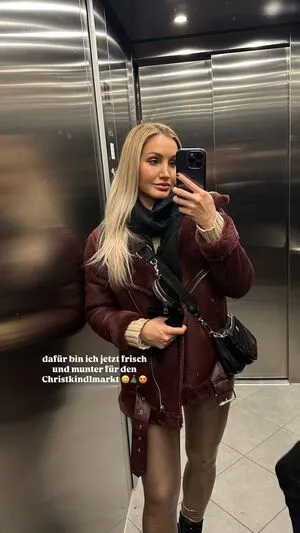 Julia Baessler OnlyFans Leaked Free Thumbnail Picture - #A7Y54C4fLk