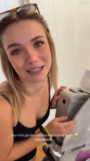 Julia Beautx OnlyFans Leaked Free Thumbnail Picture - #1zxMe29Exk