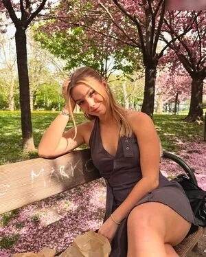 Julia Beautx OnlyFans Leaked Free Thumbnail Picture - #4qwi77ZxWT