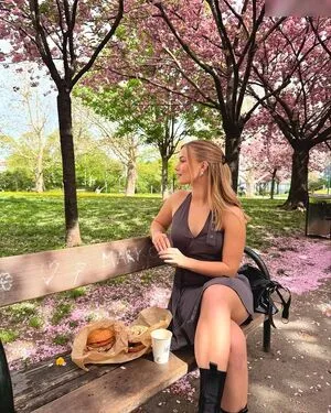 Julia Beautx OnlyFans Leaked Free Thumbnail Picture - #qmSfDhQs4K