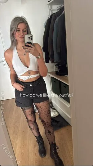 Julia Brandner OnlyFans Leaked Free Thumbnail Picture - #KAoiLTmIT3